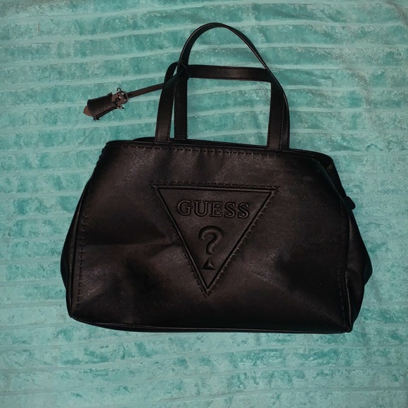 Guess Handbags - BLACK GUESS PURSE (women’s)